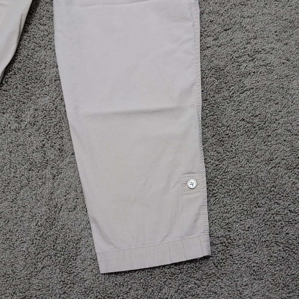 Chicos Pull On Khaki Straight Leg‎ Ankle Or Cropped Pants Size 1(8) Lightweight